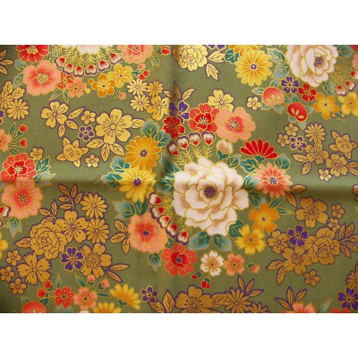 coupon tissu Japonais traditionnel 55x49cm fleuri doré fond vert 4