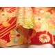 coupon tissu Chirimen Japonais traditionnel 55x49cm fleuri fond vermillion 28