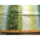 coupon tissu Chirimen Japonais traditionnel 55x49cm fleuri doré fond vert 29