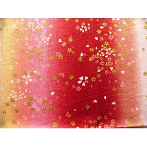 coupon tissu Chirimen Japonais traditionnel 55x49cm fleuri doré fond rouge 56