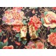 coupon tissu Japonais traditionnel 55x49cm fleuri doré fond noir 64